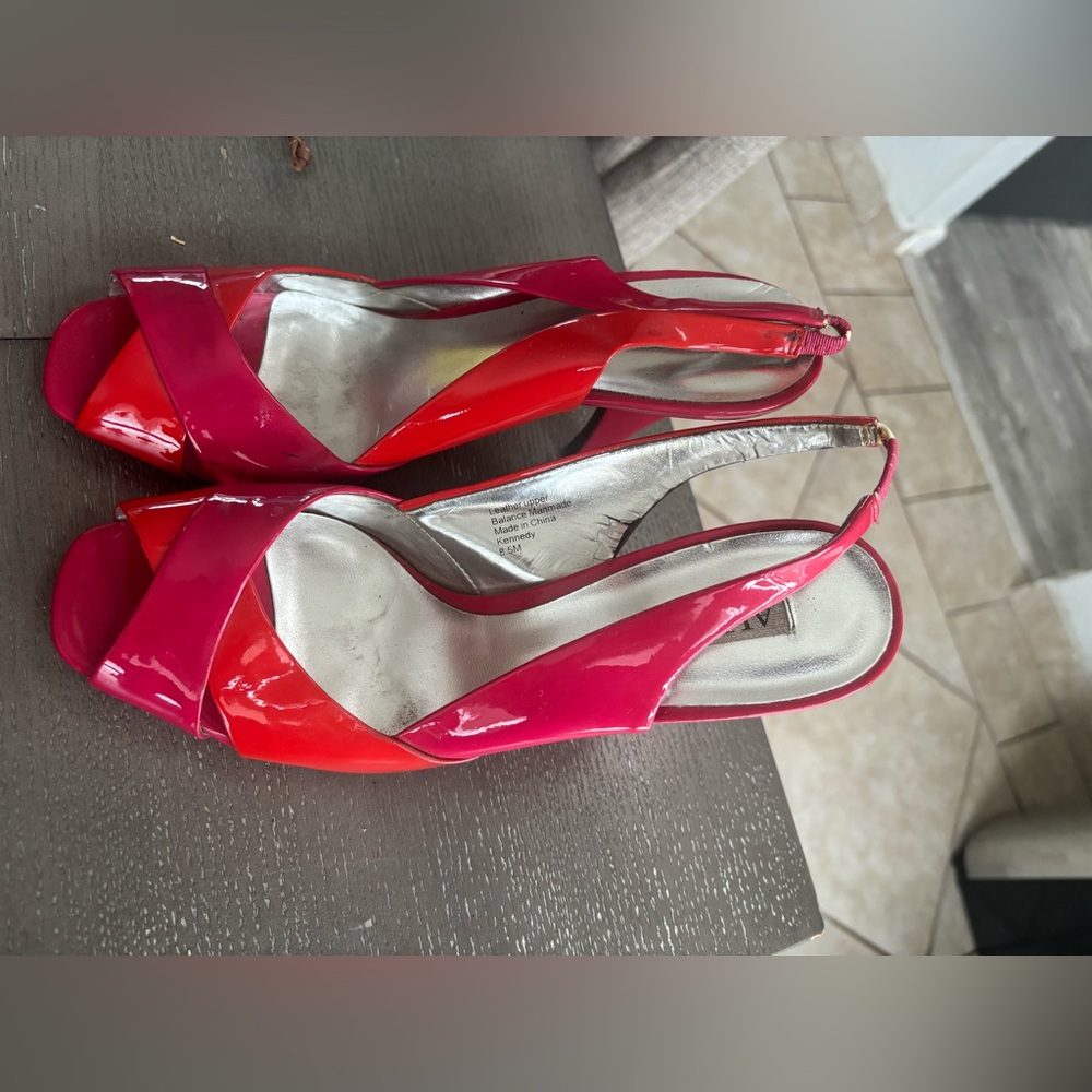 Alfani Red Shoes size 8.5M - Picture 3 of 5